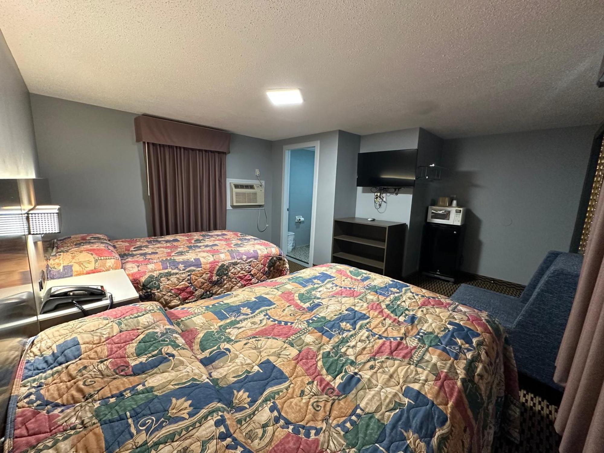 Rodeway Inn & Suites Walhalla Extérieur photo